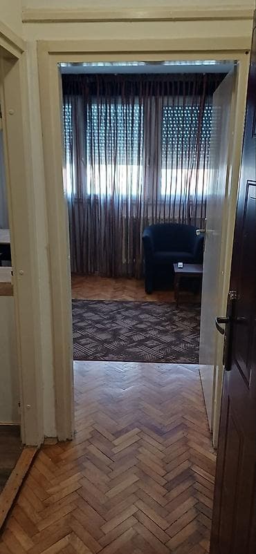 Izdavanje garsonjere Zemun, Marije Bursać,4. sprat,24 kvadrata at lalafo.rs — 3 Izdavanje garsonjere Zemun, Marije Bursać,4. sprat,24 kvadrata — 3