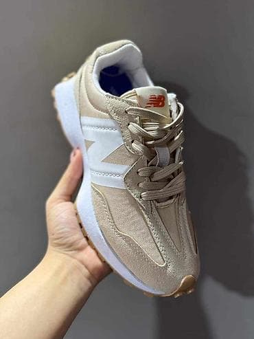 New Balance
Veličine 36-41 na lalafo.rs — 5 New Balance
Veličine 36-41 — 5