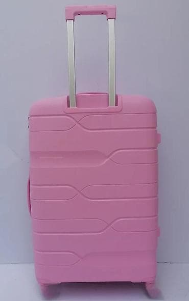 Travel suitcases and bags: Tvrdi kofer za putovanja – ružičasti - Materijal: čvrsta at lalafo.rs — 7 Travel suitcases and bags: Tvrdi kofer za putovanja – ružičasti - Materijal: čvrsta — 7