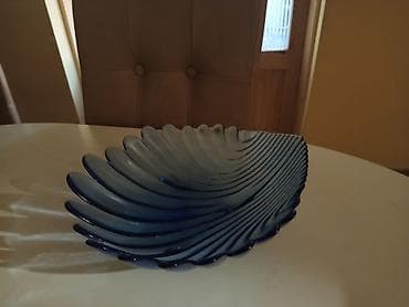 Vaza iz 1950tih.Luksuzna.Unikat 2400din veliki tanjir na lalafo.rs — 3 Vaza iz 1950tih.Luksuzna.Unikat 2400din veliki tanjir — 3