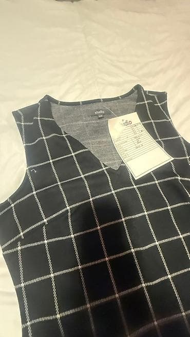 kom sa etiketom: Ženska tunika/mini haljina bez rukava – Studio - Boja: crna sa belim at lalafo.rs — 3 kom sa etiketom: Ženska tunika/mini haljina bez rukava – Studio - Boja: crna sa belim — 3