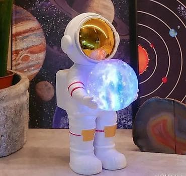 Astronaut ambijentalna mesec lampa i Bluetooth zvučnik Pridružite se na lalafo.rs — 4 Astronaut ambijentalna mesec lampa i Bluetooth zvučnik Pridružite se — 4