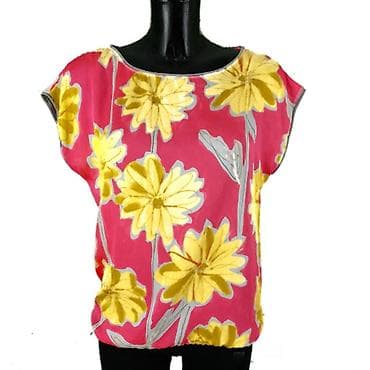 Bluza marc cain, vel. S/n 2 marka: marc cain veličina: s/n 2 na lalafo.rs — 1 Bluza marc cain, vel. S/n 2 marka: marc cain veličina: s/n 2 — 1