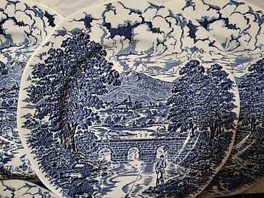 Sport & Hobby: Engleski tanjiri Crown Ducal iz 70ih. Engleski desertni tanjiri bez at lalafo.rs — 3 Sport & Hobby: Engleski tanjiri Crown Ducal iz 70ih. Engleski desertni tanjiri bez — 3