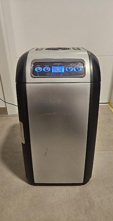 Mini frizider NordFrost 2 Ispravan digitalni mini frizideri poznatog na lalafo.rs Mini frizider NordFrost 2 Ispravan digitalni mini frizideri poznatog