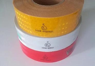 original esprit: Reflektujuca traka za ciradu - zuta. Reflektujuce trake sa at lalafo.rs — 4 original esprit: Reflektujuca traka za ciradu - zuta. Reflektujuce trake sa — 4