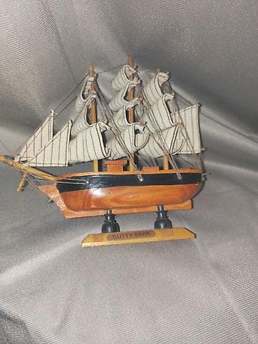 Drvena maketa jedrenjaka “Cutty Sark” - Rukotvorina od drveta sa na lalafo.rs Drvena maketa jedrenjaka “Cutty Sark” - Rukotvorina od drveta sa