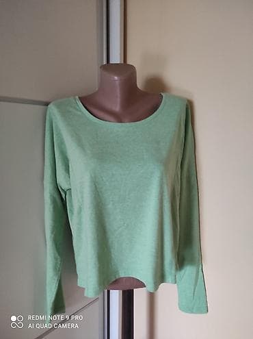 Crivit sportska majica velicina 38/40. Kao nova na lalafo.rs Crivit sportska majica velicina 38/40. Kao nova