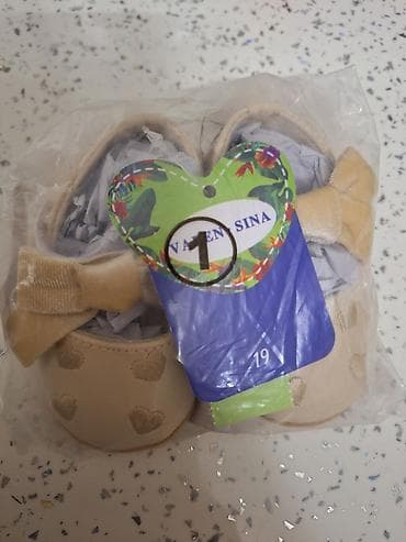 Baletankice za bebe (nehodajuce) at lalafo.rs — 2 Baletankice za bebe (nehodajuce) — 2