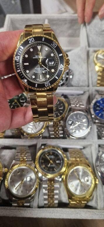 Satovi muški ženski,uniseks Cena:2500din (sa kutijom običnom) na lalafo.rs — 7 Satovi muški ženski,uniseks Cena:2500din (sa kutijom običnom) — 7