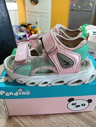 Svetlece sandale Pandino za devojcice, jako kratko nosene na lalafo.rs — 1 Svetlece sandale Pandino za devojcice, jako kratko nosene — 1