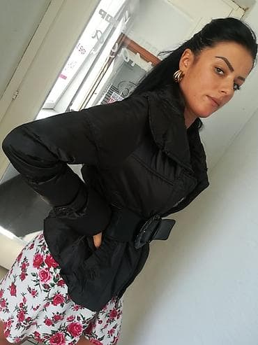 Vrhunska jakna
Vel S-M
Rasprodaja na lalafo.rs — 3 Vrhunska jakna
Vel S-M
Rasprodaja — 3