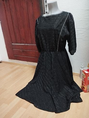 Personal Items: Duga crna haljina sa diskretnim srebrnim prugama. - Kroj: struk at lalafo.rs — 1 Personal Items: Duga crna haljina sa diskretnim srebrnim prugama. - Kroj: struk — 1