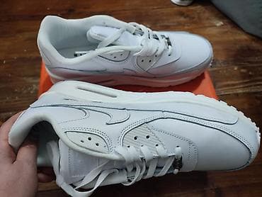 Trainers: Nike air max 90 patike bele kao ekokoža A klasa NOVO Novo Brojevi 41 at lalafo.rs — 7 Trainers: Nike air max 90 patike bele kao ekokoža A klasa NOVO Novo Brojevi 41 — 7
