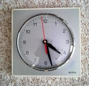 Retki starinski zidni sat iz sredine veka od BOSCH-a. • Vintage iz na lalafo.rs — 4 Retki starinski zidni sat iz sredine veka od BOSCH-a. • Vintage iz — 4