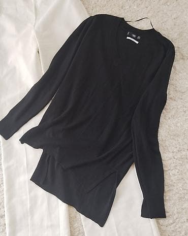 MANGO knit bluza Wool Blend Na slikama ni blizu kakv je uživo da na lalafo.rs — 1 MANGO knit bluza Wool Blend Na slikama ni blizu kakv je uživo da — 1