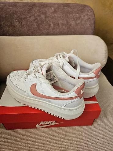 Nike ženske patike – model inspirisan Air Force siluetom Idealne za na lalafo.rs — 2 Nike ženske patike – model inspirisan Air Force siluetom Idealne za — 2