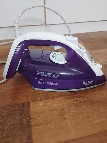Irons: Tefal Easyliss pegla na paru – Durilium Airglide tehnologija - Snaga at lalafo.rs — 2 Irons: Tefal Easyliss pegla na paru – Durilium Airglide tehnologija - Snaga — 2