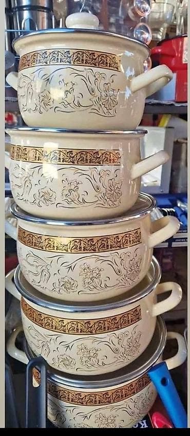 DOSTUPNE
2.2l
3l
4l
5l
6.2l
Cena 7000 at lalafo.rs — 2 DOSTUPNE
2.2l
3l
4l
5l
6.2l
Cena 7000 — 2