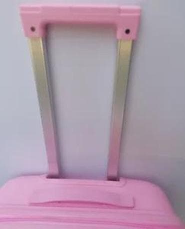 Travel suitcases and bags: Tvrdi kofer na točkiće – ružičasti - Materijal: čvrsta ABS/plastika at lalafo.rs — 6 Travel suitcases and bags: Tvrdi kofer na točkiće – ružičasti - Materijal: čvrsta ABS/plastika — 6