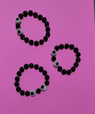 Narukvice po 350 din.komad na lalafo.rs — 2 Narukvice po 350 din.komad — 2