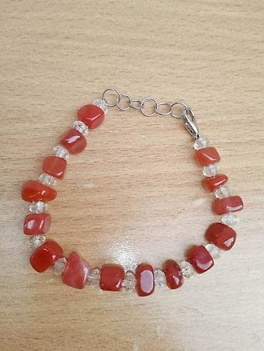 Narukvica poludragi kamen 1 Narukvica poludragi kamen. Ukupna na lalafo.rs — 1 Narukvica poludragi kamen 1 Narukvica poludragi kamen. Ukupna — 1