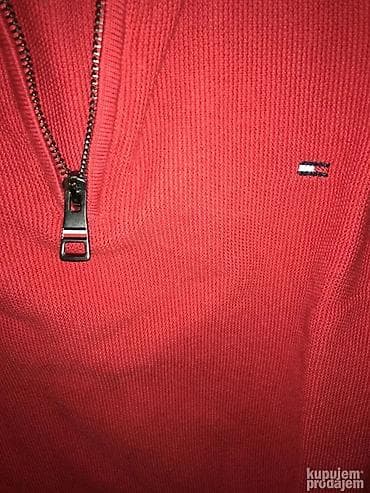 Original TOMMY HILFIGER dzemper M / L NOV 100% cotton Ramena 47cm na lalafo.rs — 2 Original TOMMY HILFIGER dzemper M / L NOV 100% cotton Ramena 47cm — 2