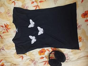 tank top h: Predivna majcica sa leptirima m vel at lalafo.rs — 1 tank top h: Predivna majcica sa leptirima m vel — 1