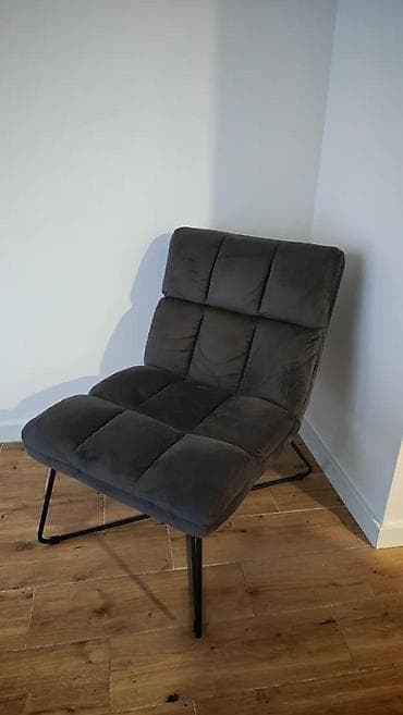 Antique Armchairs: FOTELJA ALBA | . Dobijena na poklon ali ne uklapa se : ( Extra at lalafo.rs — 4 Antique Armchairs: FOTELJA ALBA | . Dobijena na poklon ali ne uklapa se : ( Extra — 4