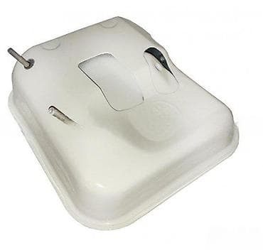 Rezervoar za gorivo za benzinski motor/mašinu - Materijal: metal na lalafo.rs Rezervoar za gorivo za benzinski motor/mašinu - Materijal: metal