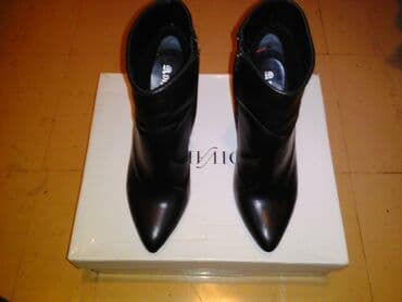 Gležnjače, 38 na lalafo.rs Gležnjače, 38