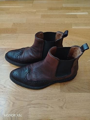 Muske kozne cipele NAVYBOOT ocuvane, bez ostecenja.
BROJ 43 na lalafo.rs — 5 Muske kozne cipele NAVYBOOT ocuvane, bez ostecenja.
BROJ 43 — 5