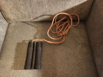 Kvalitetna kožna vijača dužine oko na lalafo.rs Kvalitetna kožna vijača dužine oko