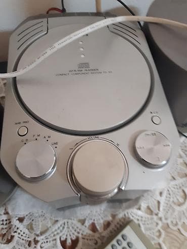 JVC mini Hi‑Fi muzički sistem sa daljinskim upravljačem - Kompaktan na lalafo.rs — 5 JVC mini Hi‑Fi muzički sistem sa daljinskim upravljačem - Kompaktan — 5
