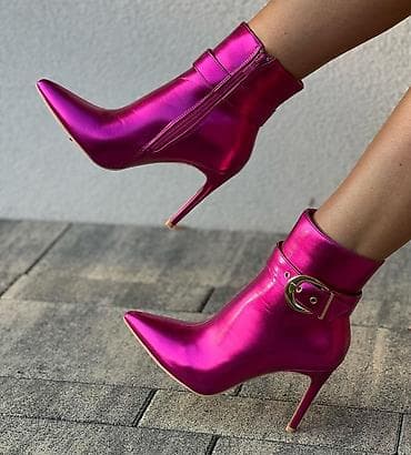 Nova kolekcija 🆕
Br:36-41
Visina petE:10cm
Cena:4800din na lalafo.rs — 9 Nova kolekcija 🆕
Br:36-41
Visina petE:10cm
Cena:4800din — 9