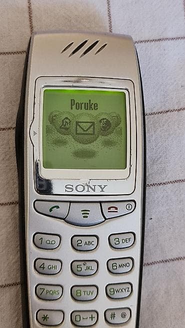 Mobile Phones & Accessories: Sony CMD-J70 – retro mobilni telefon - Brend/model: Sony CMD-J70 at lalafo.rs — 2 Mobile Phones & Accessories: Sony CMD-J70 – retro mobilni telefon - Brend/model: Sony CMD-J70 — 2