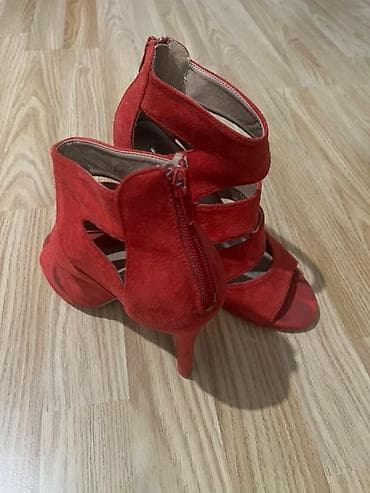 Crvene ženske sandale na štiklu - Boja: intenzivno crvena - na lalafo.rs — 2 Crvene ženske sandale na štiklu - Boja: intenzivno crvena - — 2