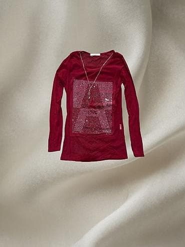 Ženska majica dugih rukava – bordo L, XL - Model: uska silueta na lalafo.rs Ženska majica dugih rukava – bordo L, XL - Model: uska silueta