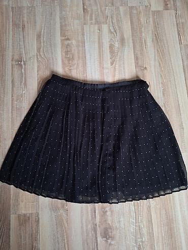 Women's Clothing: Uniqlo tufnasta plisirana mini suknja, S velicina, nosena par puta at lalafo.rs — 4 Women's Clothing: Uniqlo tufnasta plisirana mini suknja, S velicina, nosena par puta — 4