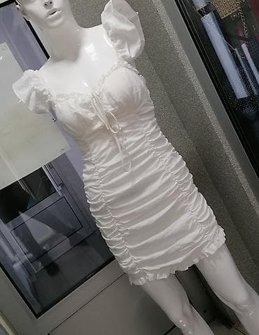 Predivna bela Namreškana haljina Odgovara Vel S M Divan model Jednom na lalafo.rs — 6 Predivna bela Namreškana haljina Odgovara Vel S M Divan model Jednom — 6