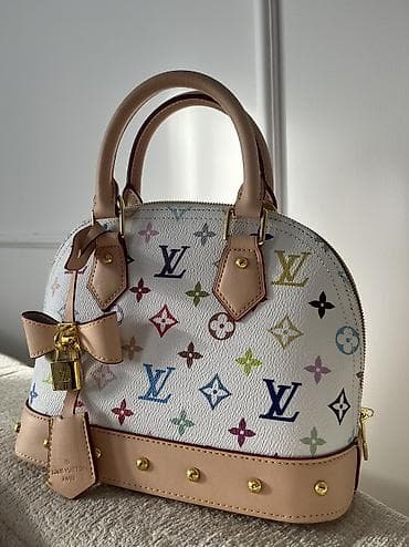 LV x TM Alma BB nova torba 🤍 Najbolji kvalitet, koza, prelepa torba na lalafo.rs LV x TM Alma BB nova torba 🤍 Najbolji kvalitet, koza, prelepa torba