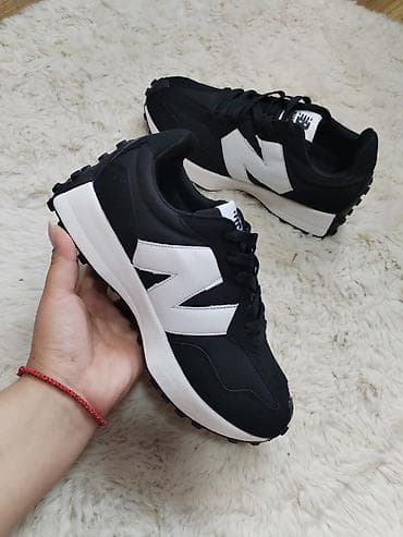 👑Brojevi 36-41 ✅Cena 2950 din Unisex New Balance 327 patike u crnoj at lalafo.rs — 9 👑Brojevi 36-41 ✅Cena 2950 din Unisex New Balance 327 patike u crnoj — 9