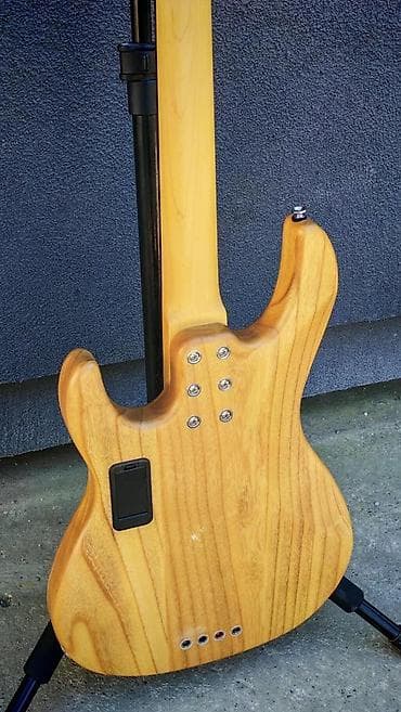 Sport & Hobby: HARLEY BENTON ENHANCED MP-4MN AKTIVNA BAS GITARA MODEL 2 | at lalafo.rs — 4 Sport & Hobby: HARLEY BENTON ENHANCED MP-4MN AKTIVNA BAS GITARA MODEL 2 | — 4