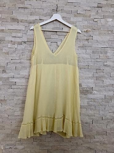 River Island zuta letnja haljina, obucena nekoliko puta, BEZ TRAGOVA na lalafo.rs — 2 River Island zuta letnja haljina, obucena nekoliko puta, BEZ TRAGOVA — 2