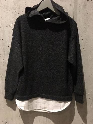 Tamnosiva ZARA dukserica dzemperic sa kapuljačom i imitacijom kosulje na lalafo.rs — 1 Tamnosiva ZARA dukserica dzemperic sa kapuljačom i imitacijom kosulje — 1