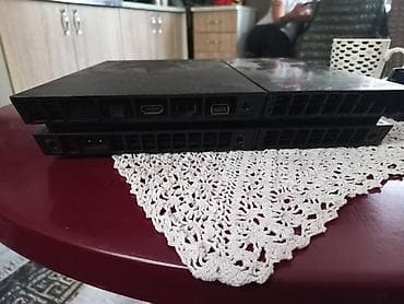 PS4 Fat CUH-1115A – ne pali, bez hard diska, za delove Prodajem PS4 na lalafo.rs — 4 PS4 Fat CUH-1115A – ne pali, bez hard diska, za delove Prodajem PS4 — 4