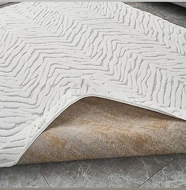 160 x 230 3300 200x 300 3650 din na lalafo.rs — 10 160 x 230 3300 200x 300 3650 din — 10