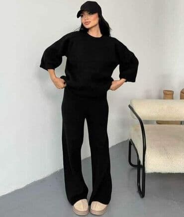 💫Ženski trikotazni pleteni komplet – džemper i pantalone ✅Cena 4300din na lalafo.rs 💫Ženski trikotazni pleteni komplet – džemper i pantalone ✅Cena 4300din