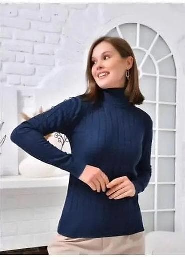 Ženski rebrasti džemper sa rolkom Trikotaža - Klasican, uski kroj koji na lalafo.rs Ženski rebrasti džemper sa rolkom Trikotaža - Klasican, uski kroj koji