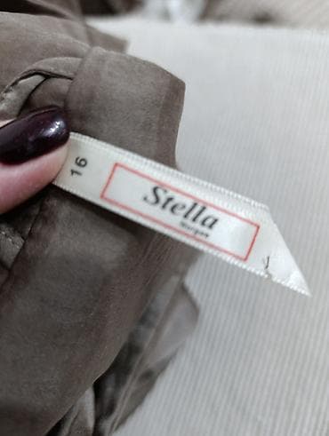 Ženska lagana jakna Stella - Brend: Stella - Veličina: 16 (otprilike na lalafo.rs — 4 Ženska lagana jakna Stella - Brend: Stella - Veličina: 16 (otprilike — 4